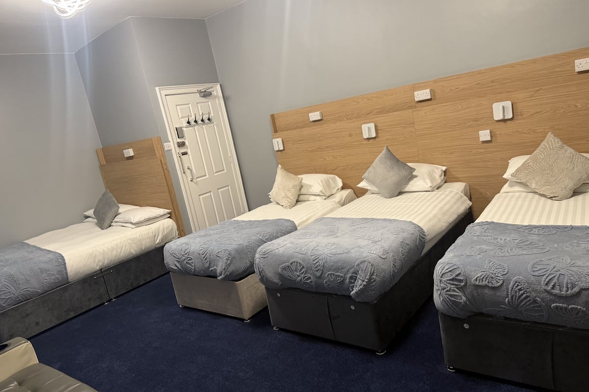 Suite Supérieure, salle de bains attenante