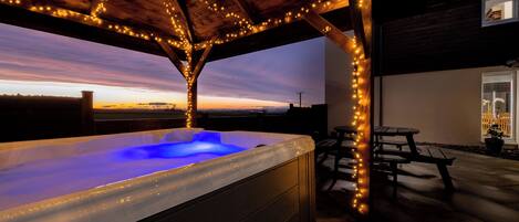 Signature House, 3 Bedrooms (Lodge 3) | Terrace/patio