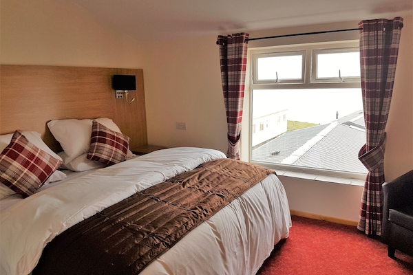 Superior Double or Twin Room, 1 King Bed, Sea View | Egyptian cotton sheets, premium bedding, desk, blackout curtains