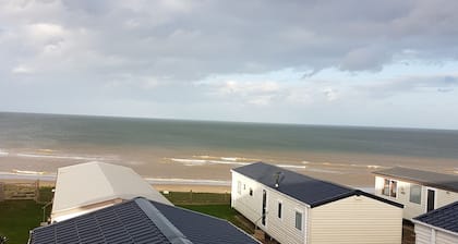 The Cliff Top Inn Hotel