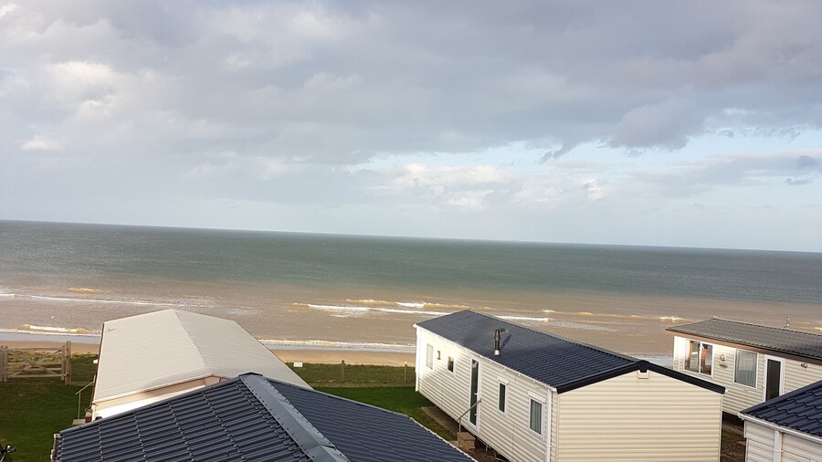 The Cliff Top Inn Hotel