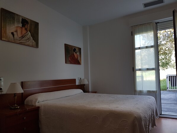 Double Room - Hostal Restaurante La Charola (Villafranca del Bierzo)