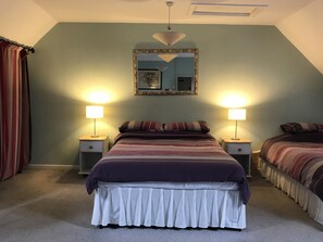 Chambre Familiale | Lits pliants/supplémentaires, Wi-Fi gratuit, draps fournis