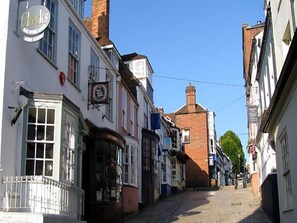 Exterior - Auplands (Lymington)