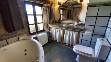 Suite | Baño | Secador de pelo y toallas