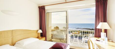Classic Double or Twin Room, Balcony, Sea View | Balcony