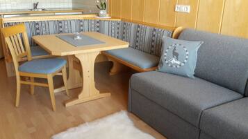 Apartment 5, 1 Schlafzimmer | Eigene Kochnische