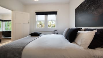 House, 2 Bedrooms | 2 bedrooms, iron/ironing board, bed sheets