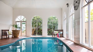 Outdoor pool - Courthouse Merindah 4 (Daylesford)