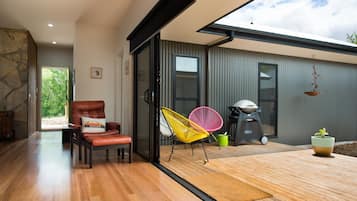House, 4 Bedrooms | Terrace/patio