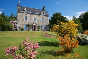 Exterior - Thistle House Guest House (Cairndow)