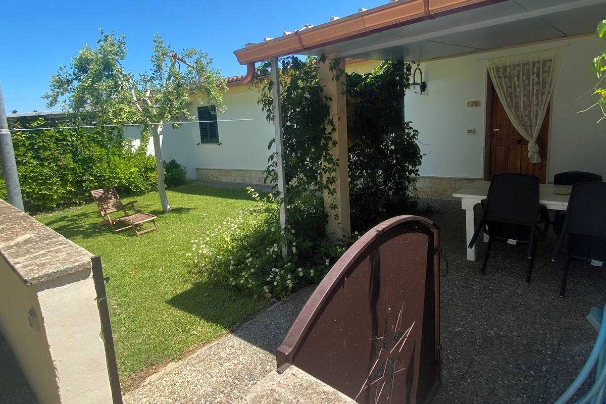 Apartamento de lujo, 1 habitación | 1 dormitorio, ropa de cama de alta calidad, escritorio