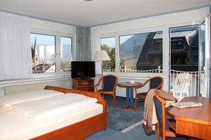 Desk, iron/ironing board, cots/infant beds, free WiFi - Haus Erholung (Cochem)