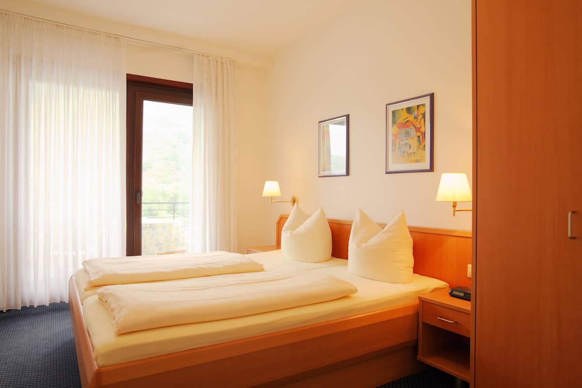 Apartment, River View | Desk, iron/ironing board, cots/infant beds, free WiFi