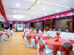 Banquet hall - AP HOLIDAYS (New Delhi)