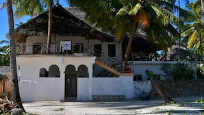 Unclassified image, 3 of 14, button - Amka Villa (Jambiani)