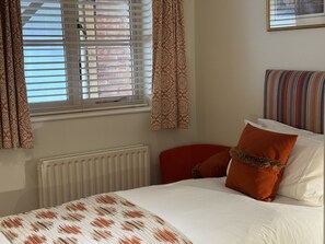 Courtyard Twin Room