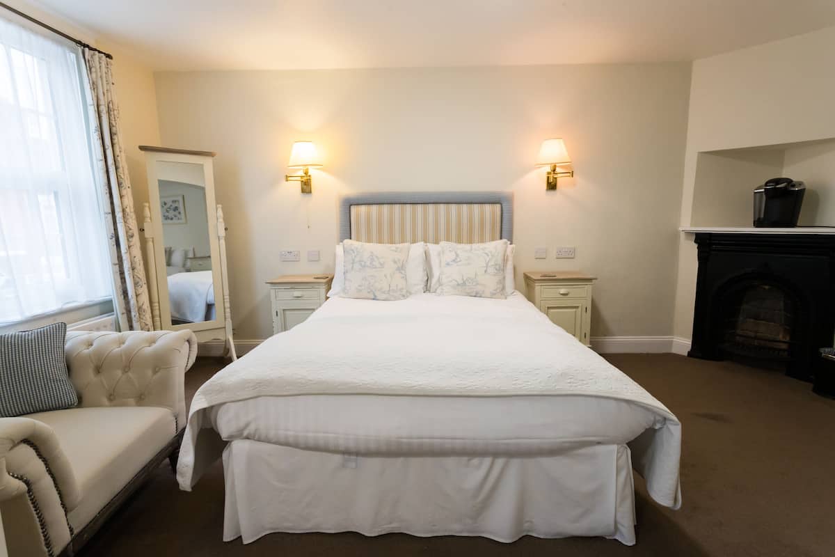 Executive Double Room | Peralatan tempat tidur hipoalergenik, dihias secara berasingan