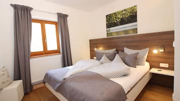 Comfort Apartment | Individually decorated, individually furnished, blackout curtains