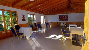 Desayuno continental incluido todos los días