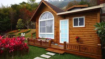 Exclusive Chalet, 1 Queen Bed, Valley View, Courtyard Area | View from room