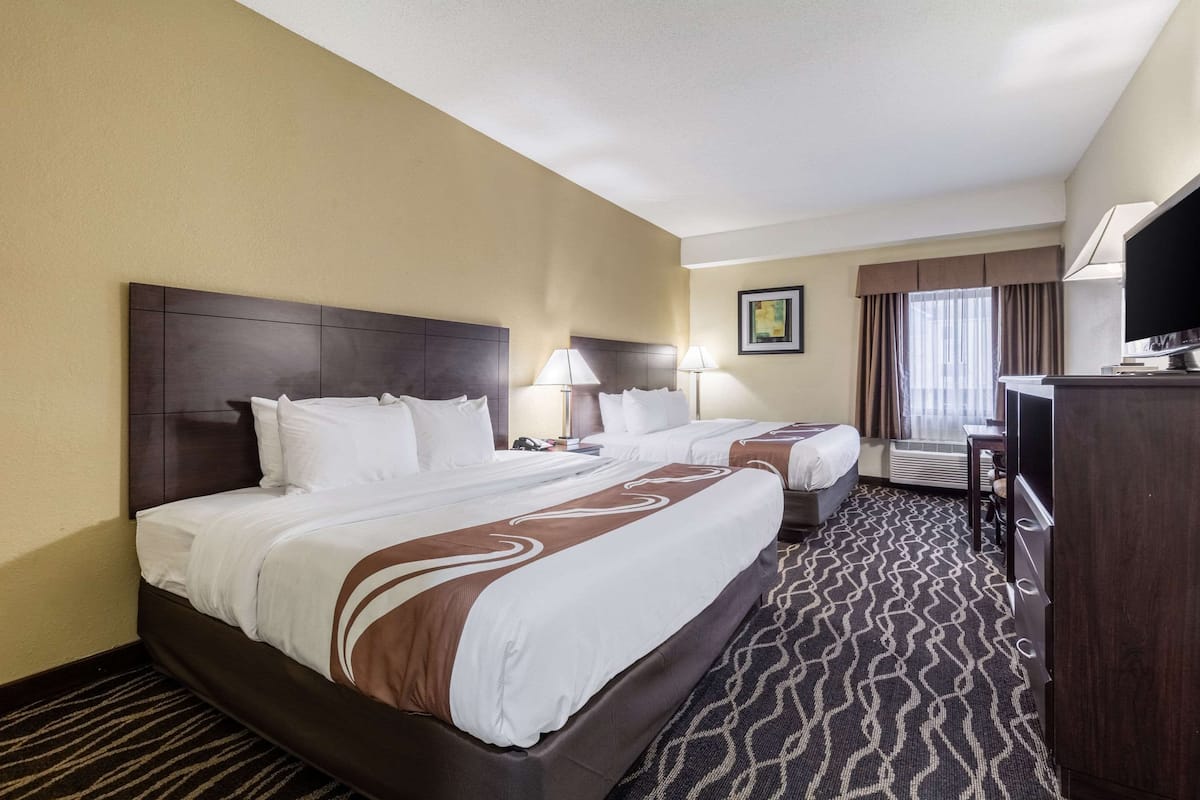 Standard Room, 2 King Beds, Non Smoking