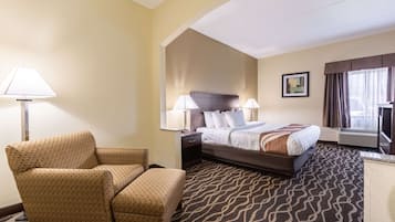 Studio Suite, 1 Tempat Tidur King, Bebas Asap Rokok, jet tub | Brankas, meja kerja, Wi-Fi gratis, dan seprai linen