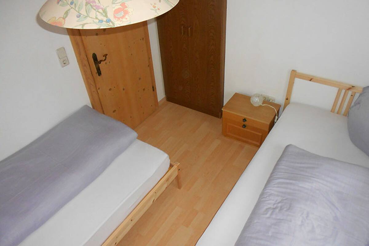 In-room safe, free WiFi, bed sheets