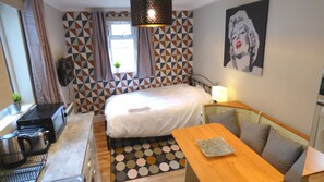 City Apartment, 1 Double Bed