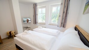 Unclassified image, 3 of 23, button - Apartment Summer & Winter Fun IV (Zell am See)
