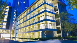 Exterior - Golden Tulip Pattaya Beach Resort (Bang Lamung)