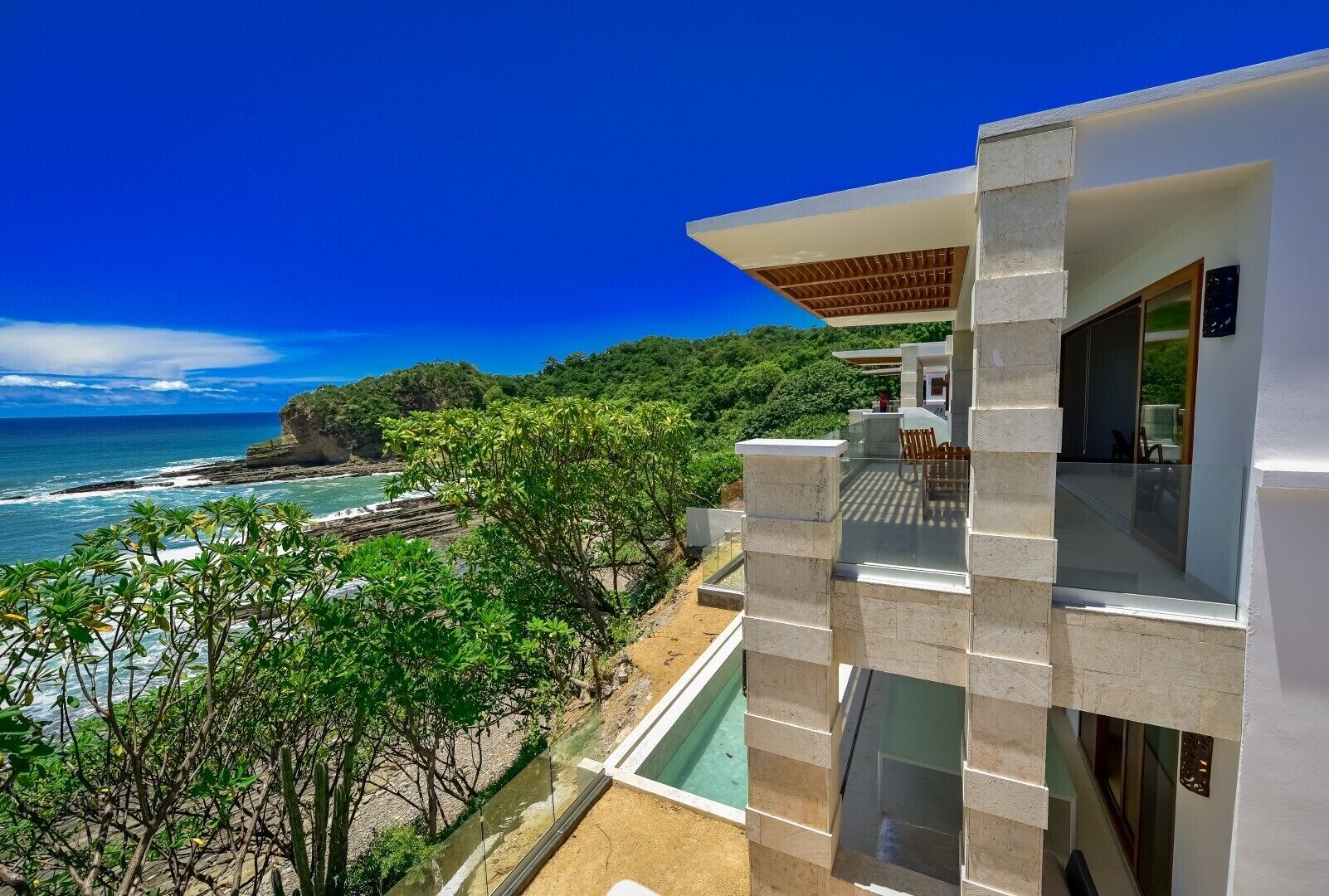 Deluxe Condo, 4 Bedrooms, Non Smoking, Beach View | Beach/ocean view