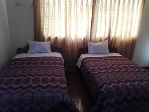 In-room safe, desk, iron/ironing board, free WiFi