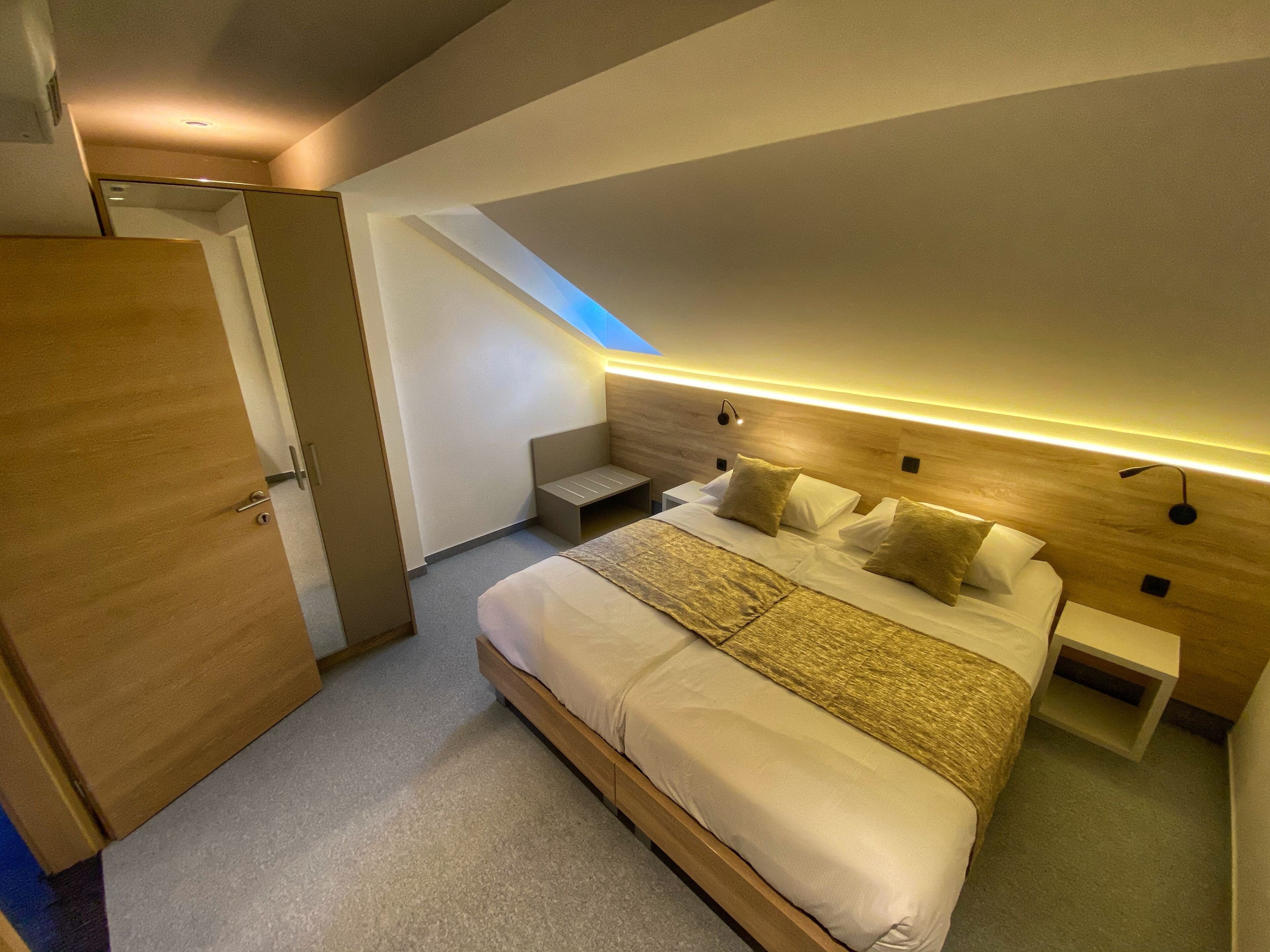 Kamar