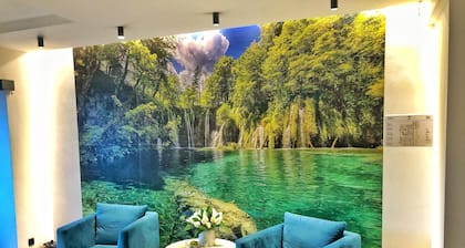 16 Lakes Hotel