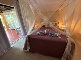 Apartamento standard | Cofres nos quartos, quartos à prova de som, Wi-Fi de cortesia