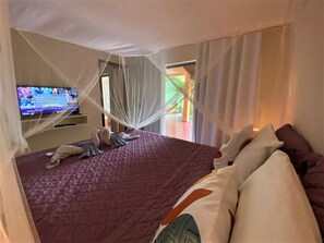 Standard Apartment | In-room safe, soundproofing, free WiFi, bed sheets - Ouro Sobre Azul Apart Hotel (Porto Seguro)
