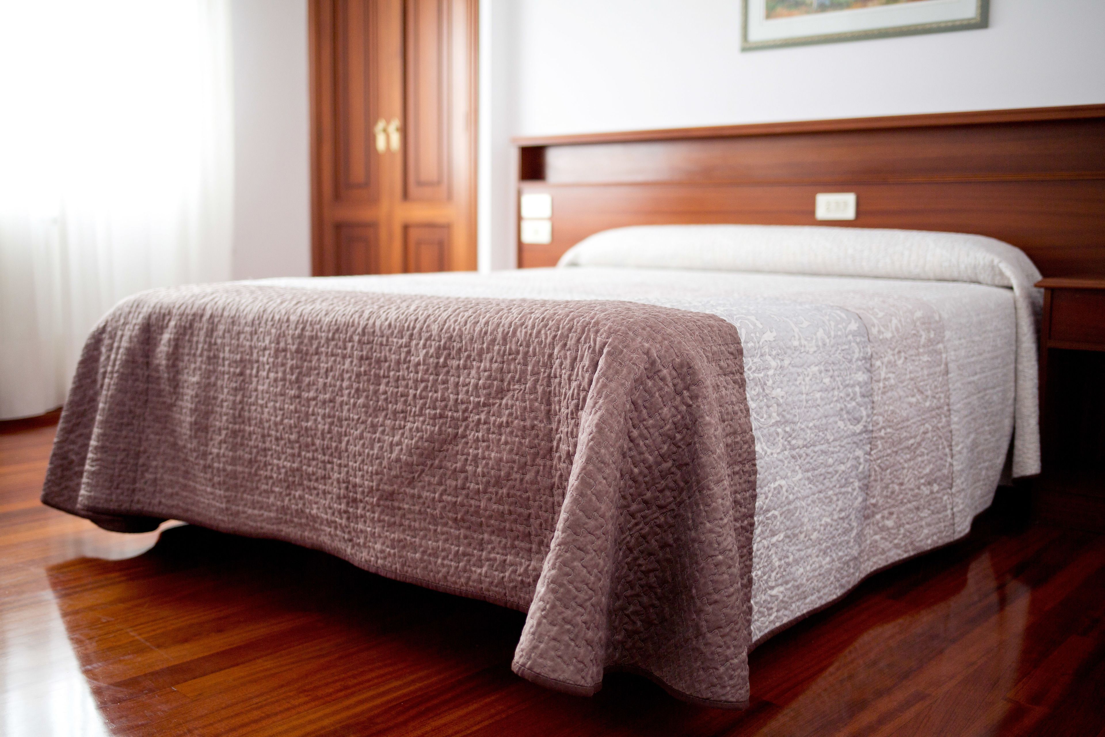 desk, blackout curtains, rollaway beds, free wifi