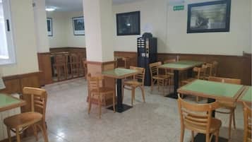 Free continental breakfast