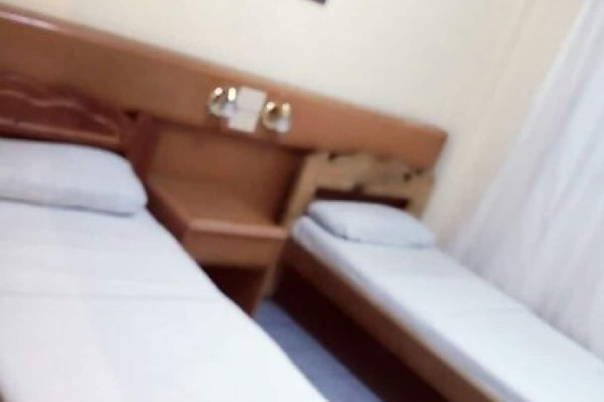 Standard Twin Room | In-room safe, WiFi (free)