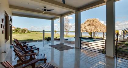 Villa Laguna Gecko