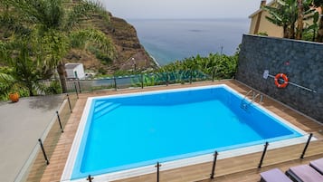 Piscina a l'aire lliure