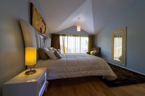Exclusive Villa, 2 Bedrooms, Private Pool, Sea View | 2 bedrooms, soundproofing, iron/ironing board, free cribs/infant beds - Atlantic Pearl Villa - ETC Madeira (Calheta)
