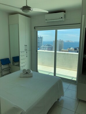 Penthouse Panoramique, 1 chambre, vue océan | 1 chambre, rideaux occultants, chambres insonorisées