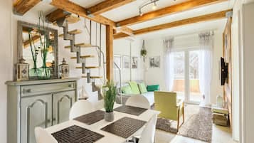 Apartment | In-room dining