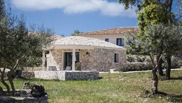 Superior Double Room, 1 Queen Bed | Garden view