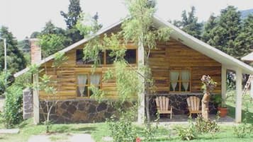 Comfort Cabin, 2 Bedrooms, Non Smoking
