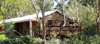 1860 葡萄園鄉村小屋飯  店