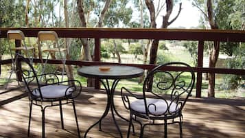 Dawn Cottage | Terrace/patio