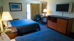 1 bedroom, desk, iron/ironing board, WiFi